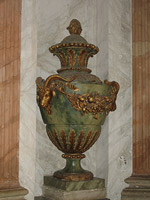 Интерьер Дворца - Парадные сени - Декоративная ваза