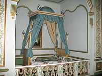 Интерьер Дворца - Парадная спальня - Кровать в нише